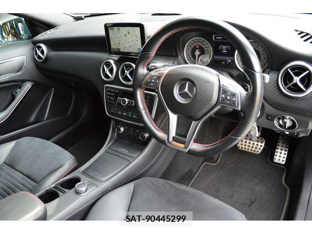 Mercedes Benz A-CLASS 2015-04 7455632-12