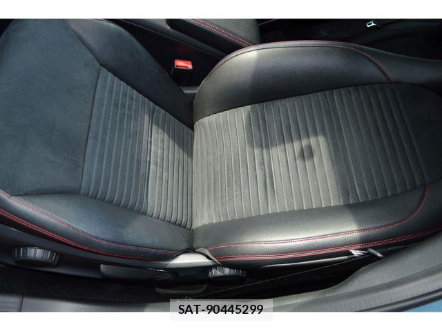 Mercedes Benz A-CLASS 2015-04 7455632-13