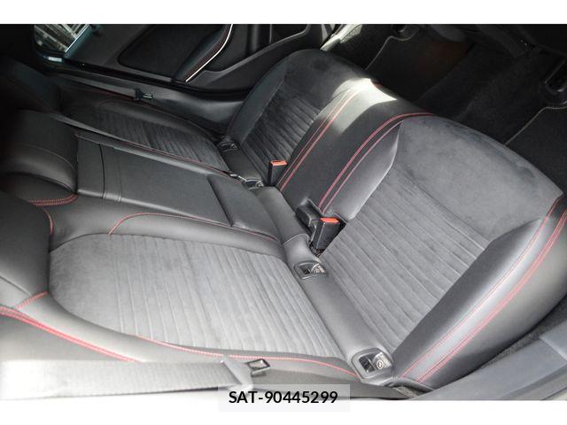 Mercedes Benz A-CLASS 2015-04 7455632-15