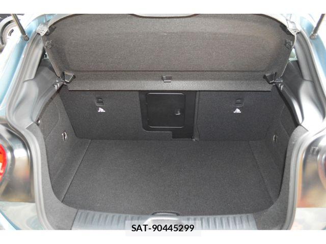 Mercedes Benz A-CLASS 2015-04 7455632-20