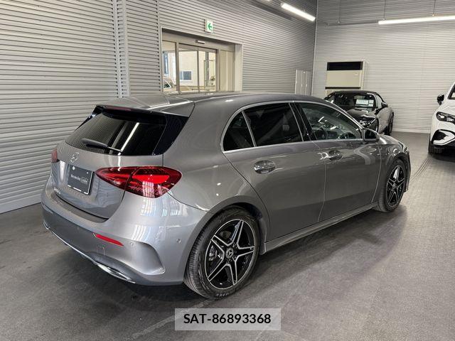 Mercedes Benz A-CLASS 2025-07 7455627-2