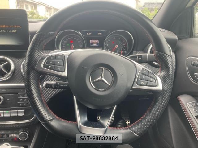 Mercedes Benz A-CLASS 2017-11 7455630-14