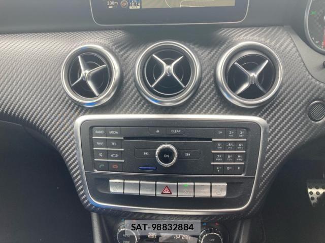 Mercedes Benz A-CLASS 2017-11 7455630-21