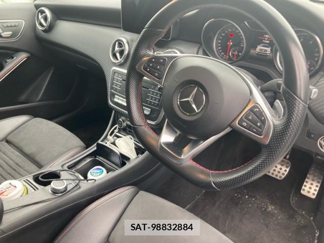 Mercedes Benz A-CLASS 2017-11 7455630-5