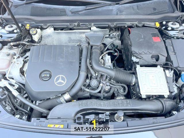 Mercedes Benz A-CLASS 2018-12 7501418-18