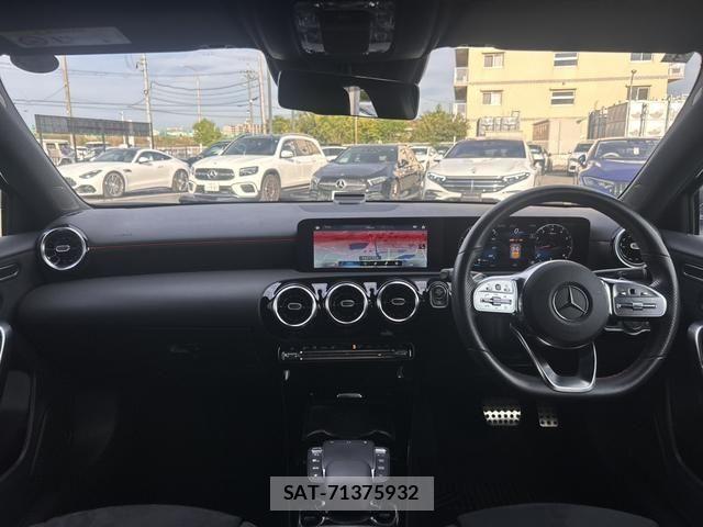 Mercedes Benz A-CLASS 2021-03 7617920-10