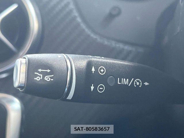 Mercedes Benz A-CLASS 2015-12 7617923-5