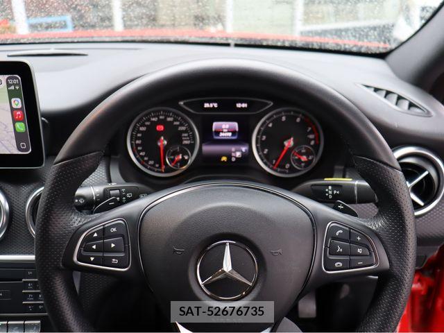 Mercedes Benz A-CLASS 2018-01 7617925-14
