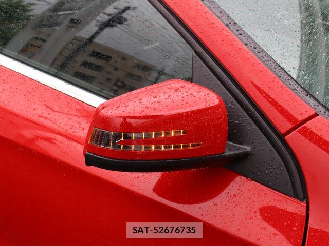 Mercedes Benz A-CLASS 2018-01 7617925-19