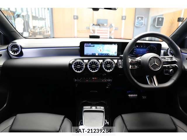 Mercedes Benz A-CLASS 2025-10 7617918-1