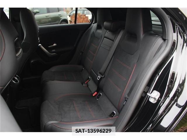 Mercedes Benz A-CLASS 2023-06 7725423-15