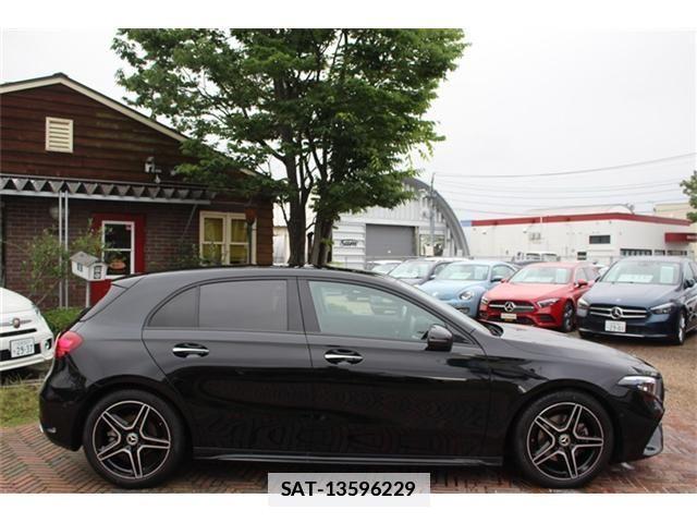 Mercedes Benz A-CLASS 2023-06 7725423-1