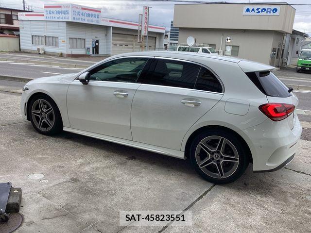 Mercedes Benz A-CLASS 2019-07 7725435-4