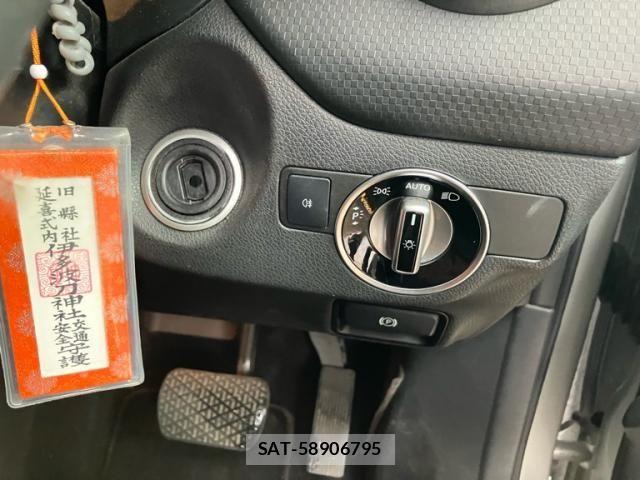 Mercedes Benz A-CLASS 2013-07 7725441-19