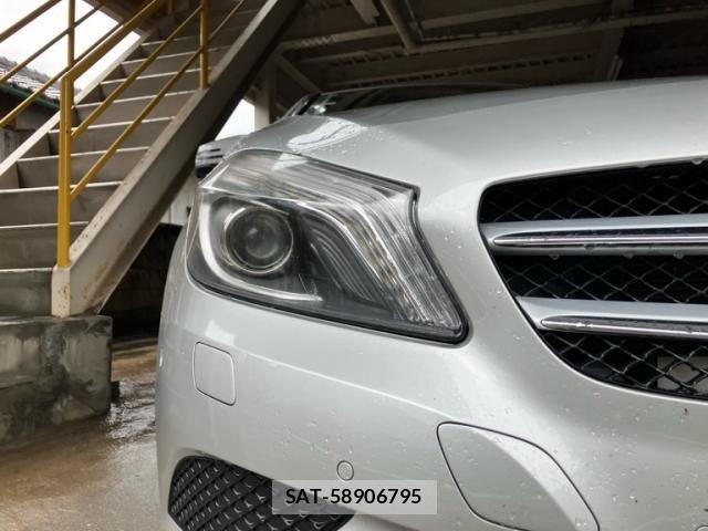 Mercedes Benz A-CLASS 2013-07 7725441-6