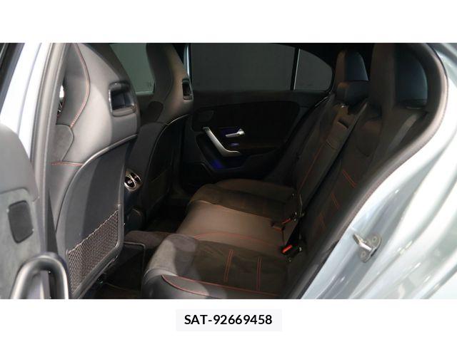 Mercedes Benz A-CLASS 2024-10 7725424-11