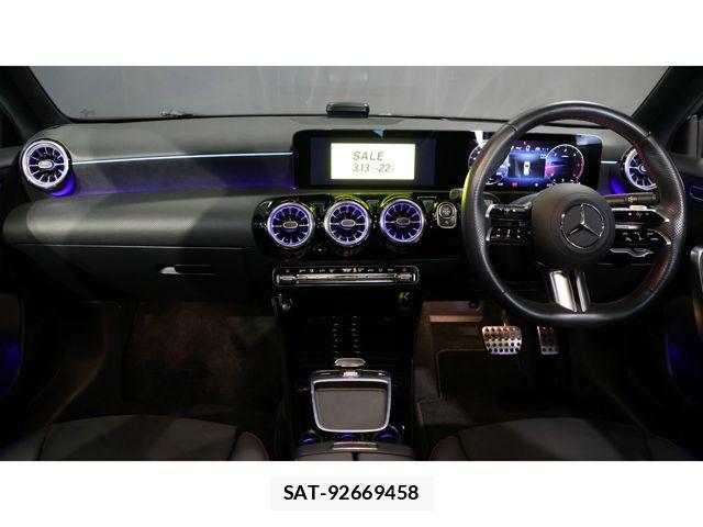 Mercedes Benz A-CLASS 2024-10 7725424-1