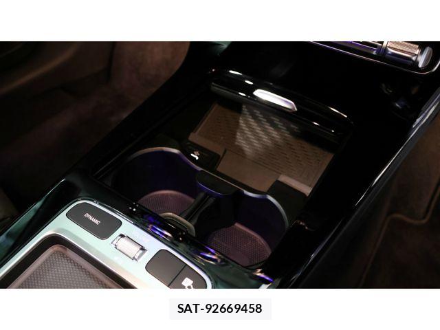 Mercedes Benz A-CLASS 2024-10 7725424-23