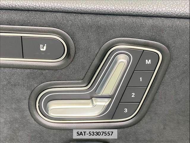 Mercedes Benz A-CLASS 2021-07 7725426-8