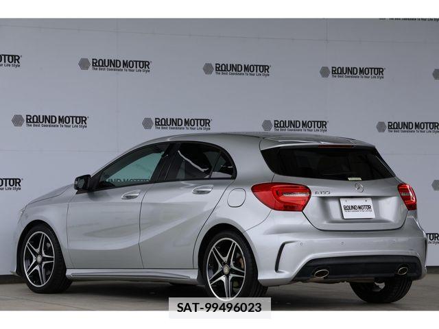 Mercedes Benz A-CLASS 2014-08 7725440-4