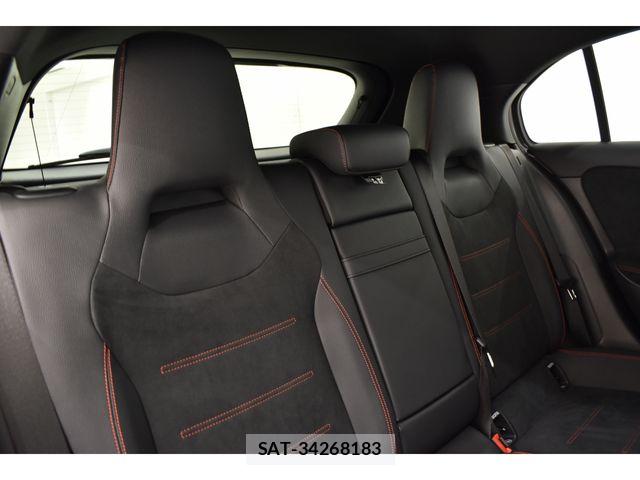Mercedes Benz A-CLASS 2025-02 7725425-14
