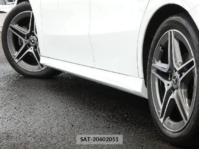 Mercedes Benz A-CLASS 2019-08 7725434-12