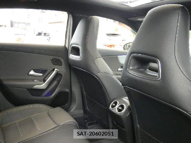 Mercedes Benz A-CLASS 2019-08 7725434-26