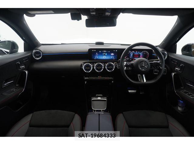 Mercedes Benz A-CLASS 2024-08 7786848-9