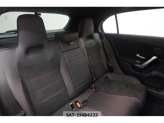 Mercedes Benz A-CLASS 2024-08 7786848-14
