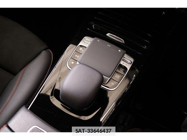 Mercedes Benz A-CLASS 2019-09 7786844-17