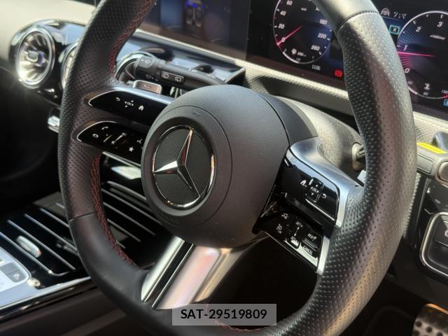 Mercedes Benz A-CLASS 2024-02 7877628-11