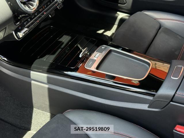 Mercedes Benz A-CLASS 2024-02 7877628-20