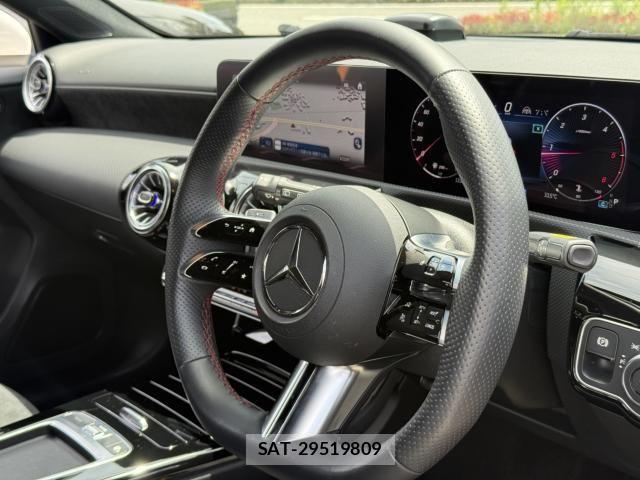 Mercedes Benz A-CLASS 2024-02 7877628-5