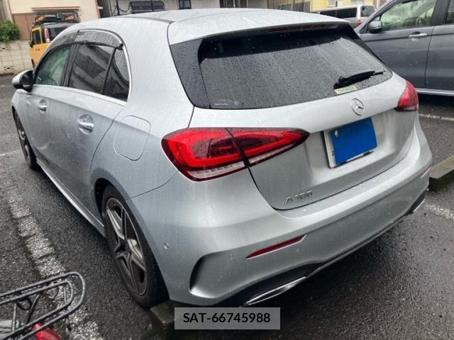 Mercedes Benz A-CLASS 2020-11 7877633-4