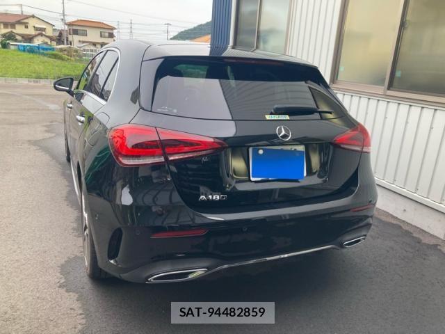 Mercedes Benz A-CLASS 2019-01 7877632-6