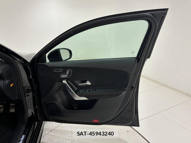 Mercedes Benz A-CLASS 2019-09 7877631-5