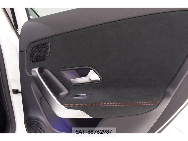 Mercedes Benz A-CLASS 2021-10 7877630-13