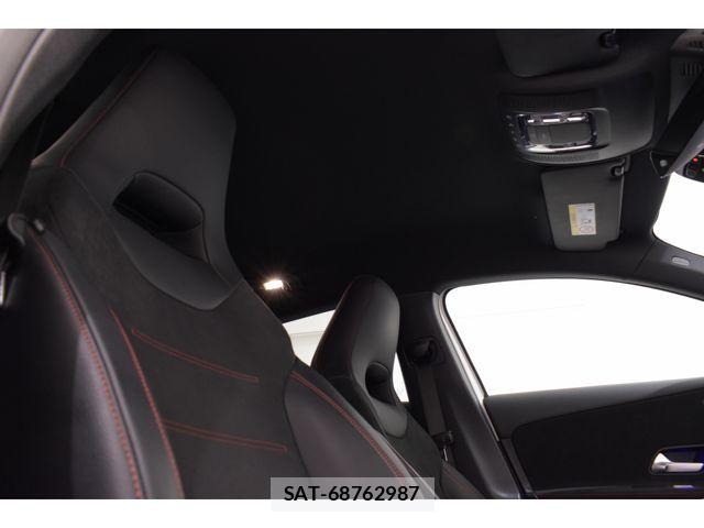 Mercedes Benz A-CLASS 2021-10 7877630-4
