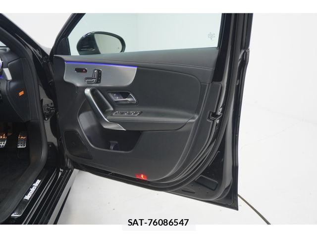 Mercedes Benz A-CLASS 2024-05 7962550-18