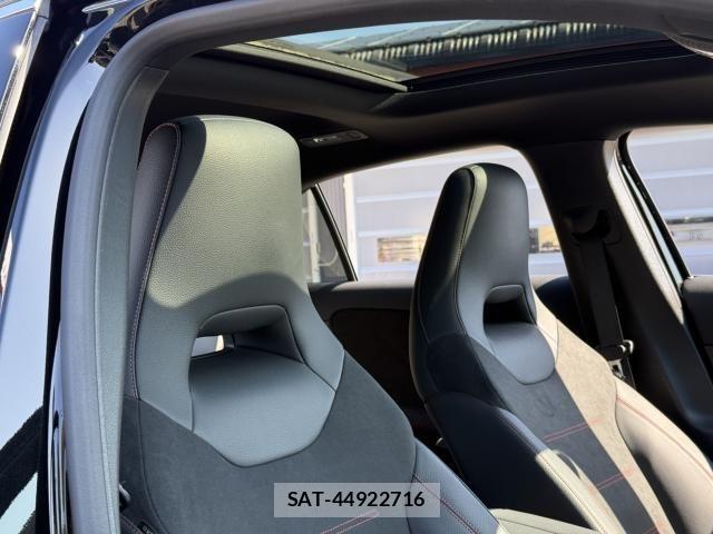Mercedes Benz A-CLASS 2024-06 7962552-26