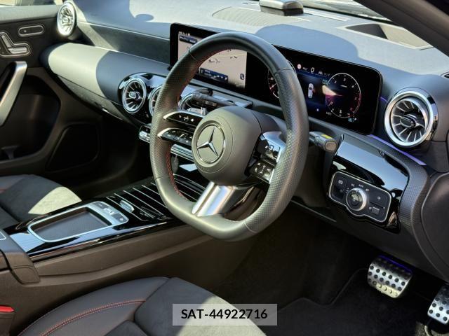 Mercedes Benz A-CLASS 2024-06 7962552-7
