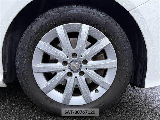 Mercedes Benz A-CLASS 2016-02 7962554-9