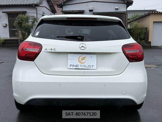 Mercedes Benz A-CLASS 2016-02 7962554-14