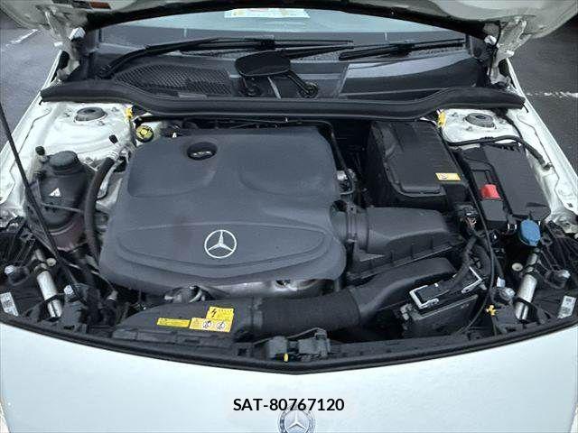 Mercedes Benz A-CLASS 2016-02 7962554-26