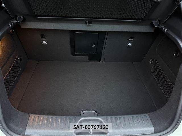 Mercedes Benz A-CLASS 2016-02 7962554-6