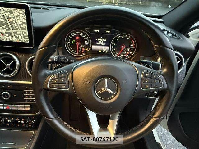 Mercedes Benz A-CLASS 2016-02 7962554-7