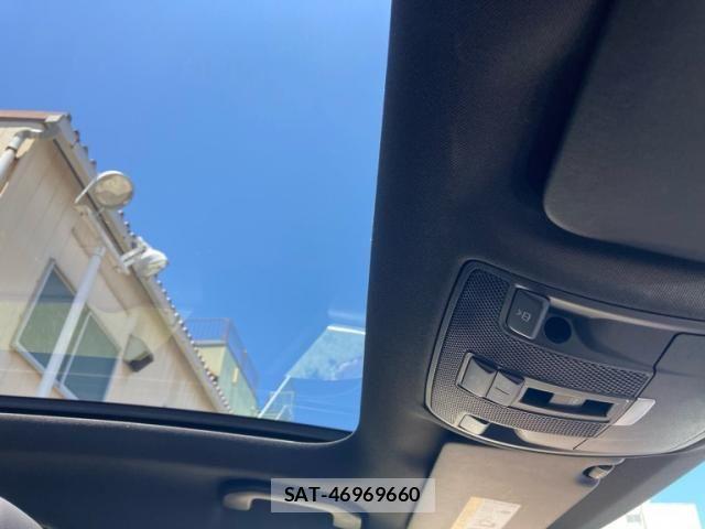 Mercedes Benz A-CLASS 2017-09 7979885-27