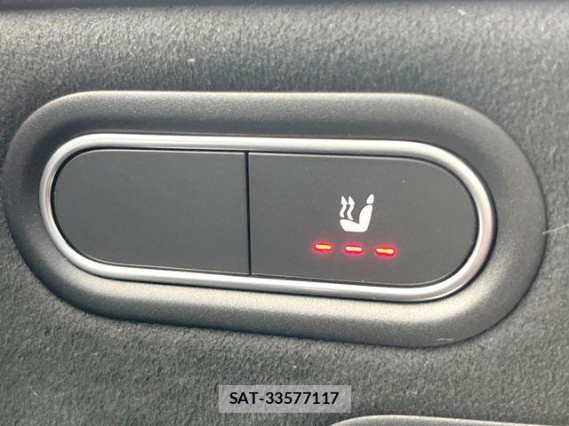 Mercedes Benz A-CLASS 2019-07 7979886-6