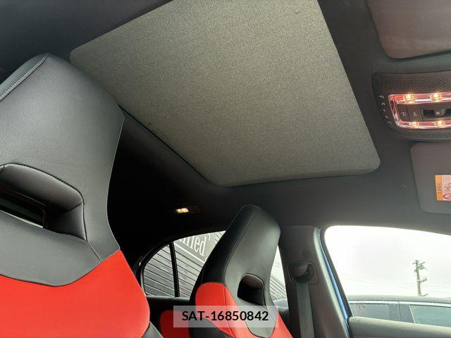 Mercedes Benz A-CLASS 2024-12 8036630-5