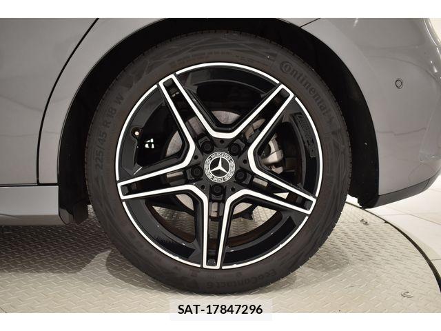 Mercedes Benz A-CLASS 2025-02 8074508-24